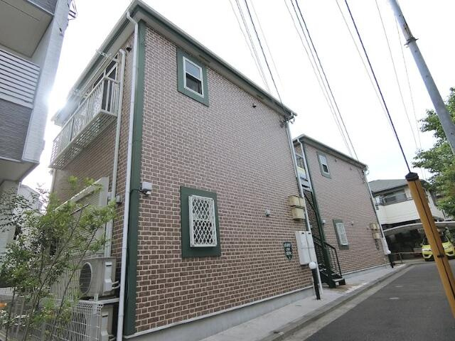 横浜市磯子区西町のアパートの画像