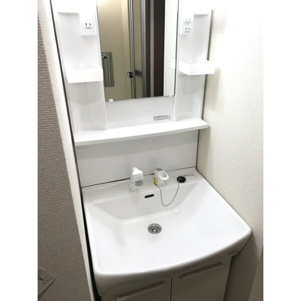 SH丸の内　名古屋市賃貸　仲介手数料無料の洗面所