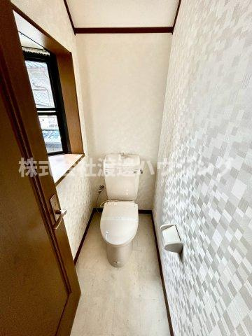 住道１丁目一戸建のトイレ