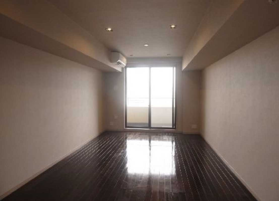 エスティメゾン銀座　駅近　ペット相談可　シャーメゾンの居間・リビング