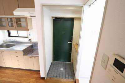 【玄関】 | 大東マンションⅡ | 明るい玄関です