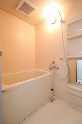 【浴室】 | 大東マンションⅡ | 日々の暮らしに欠かせないお風呂です