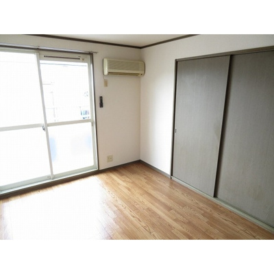 【居間・リビング】 | グレースコートＡ棟 | 洋室