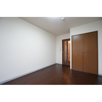 【居間・リビング】 | アーバンフォーレスト | 洋室