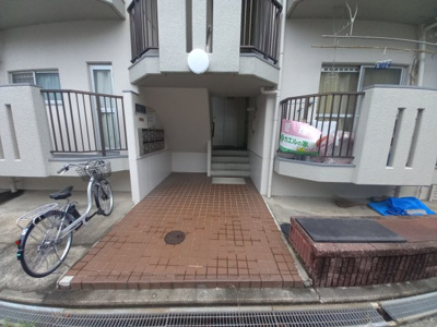 【エントランス】 | 西町ハイツ