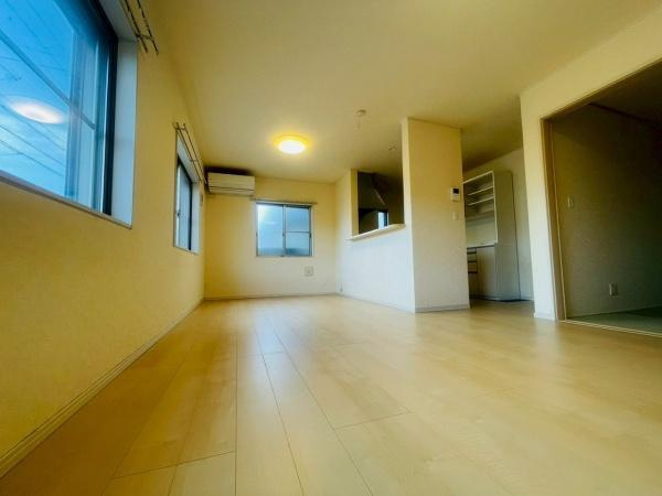 【居間・リビング】