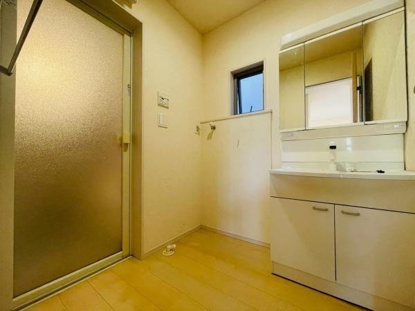 【独立洗面台】