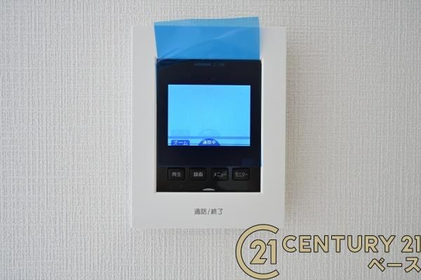 クレイドルガーデン結崎 １号棟 ／新築一戸建の内装|■ＴＶモニター付きインターホンで防犯対策もバッチリ！来客も一目でわかり安心です！■