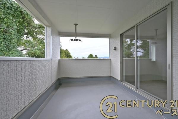 クレイドルガーデン結崎 １号棟 ／新築一戸建のバルコニー|■≪同仕様写真≫■日当たりのよいバルコニー！洗濯物もよく乾きます！■