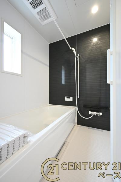 クレイドルガーデン結崎 １号棟 ／新築一戸建の浴室|■ゆったりしたサイズの浴室です！足を伸ばしての入浴は疲れも癒してくれます！■