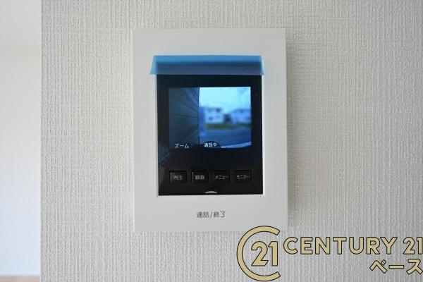 クレイドルガーデン結崎 ３号棟 ／新築一戸建の内装|■現地撮影写真■ＴＶモニター付きインターホンで防犯対策もバッチリ！来客も一目でわかり安心です！