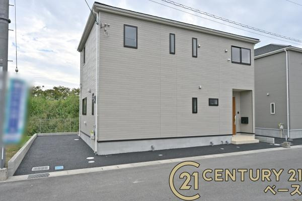 クレイドルガーデン結崎 ３号棟 ／新築一戸建の駐車場|■現地撮影写真■駐車スペースは２台分完備！来客時なども安心です！