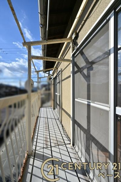 大和高田市土庫　一戸建のバルコニー