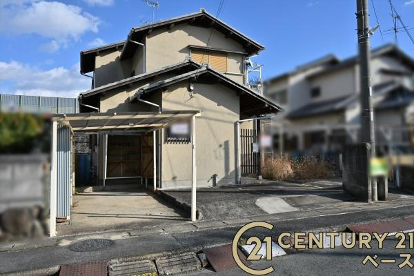 大和高田市土庫　一戸建の外観