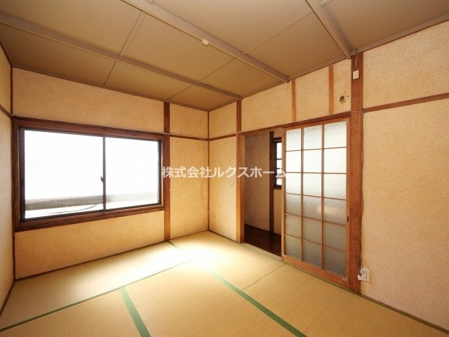 フォアール鳥飼和道２号棟の和室