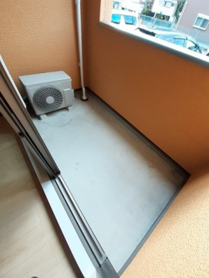 【バルコニー】 | エフォートレス　八万 | バルコニー付きです