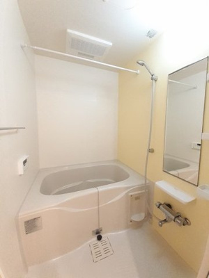 【浴室】 | エフォートレス　八万 | ゆったり過ごせるお風呂です