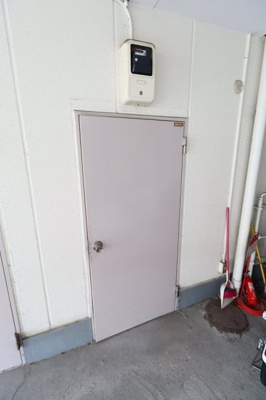 【玄関】 | コーポ松美 | 収納もある玄関です