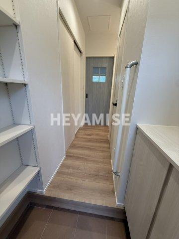 Ｌｉｍｅ　Ｈｏｕｓｅの玄関