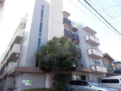 さくらマンションの外観