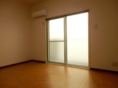 さくらマンションの居間・リビング