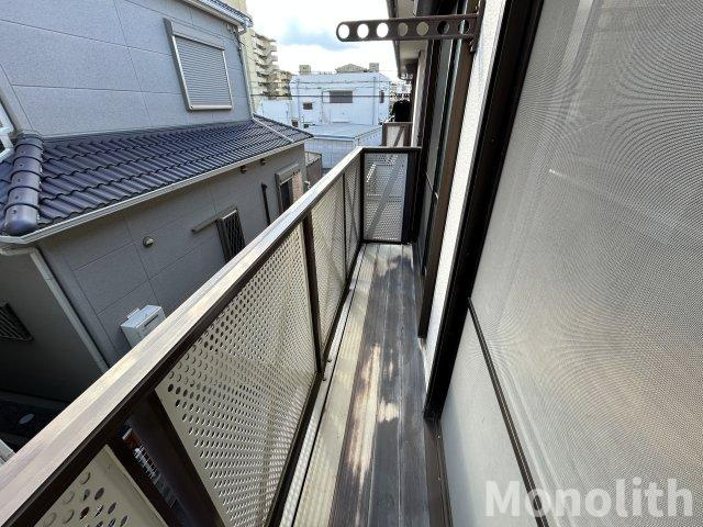 フレグランス・アンナイA棟のバルコニー