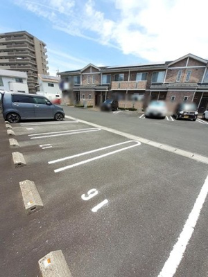 【駐車場】 | クレセント上乃木Ｃ | カースペースがあります