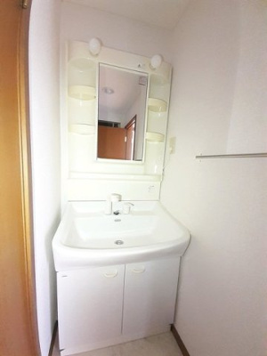 【洗面所】 | クレセント上乃木Ｃ | 洗面所です