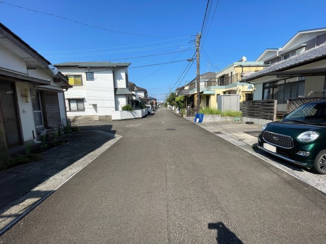恒久5丁目の前面道路含む現地写真