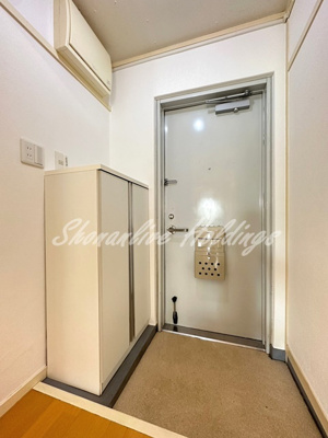 【玄関】 | 第4落合マンション | お履き物が多い方にもおすすめ♪