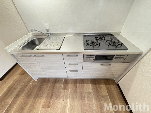 ブラウンヒルズ東山B棟のキッチン