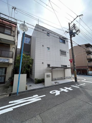 トロア・レブローニュ