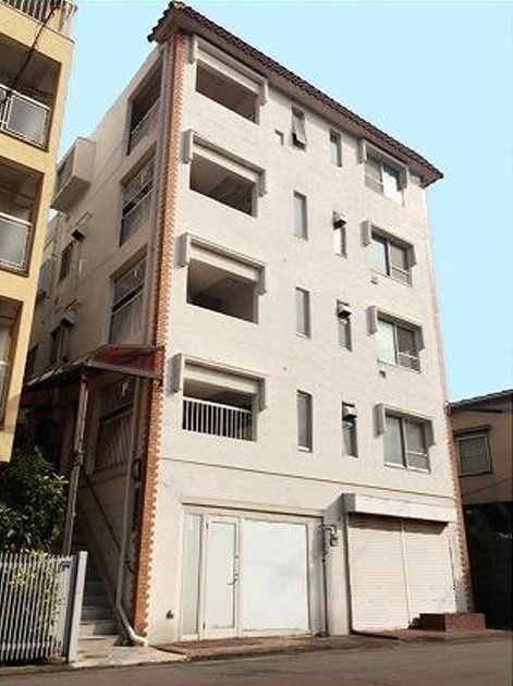 ニューサンハイツ