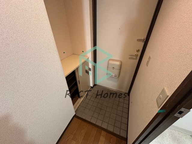 エスペレールⅡの玄関