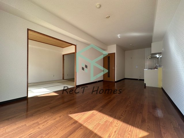 エスペレールⅡの居間・リビング