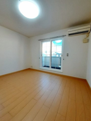 【居間・リビング】 | カレントＢ | ゆったり過ごせるリビングです