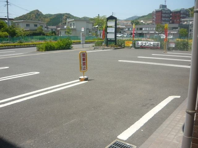 【駐車場】 | プレンティⅡ | カースペースがあります