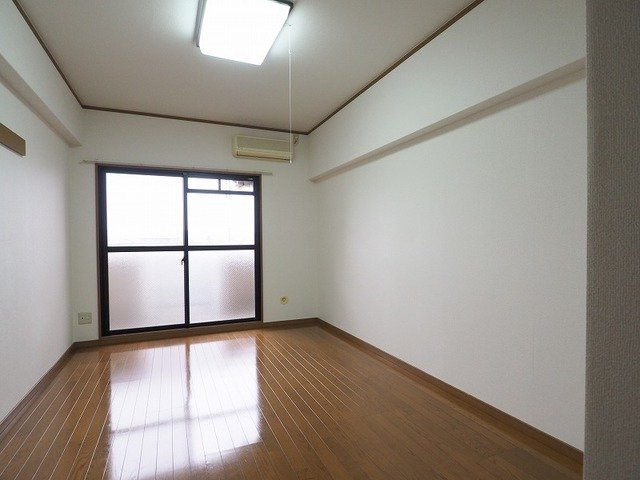 【内装】 | プレンティⅡ | 内装は落ち着いています