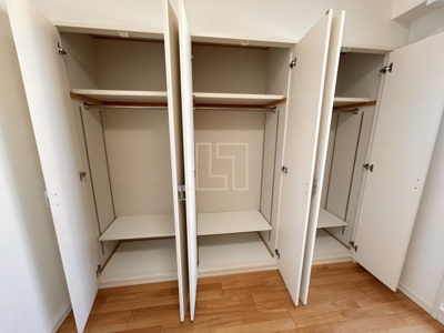 【収納】 | アーデンタワー福島ウエスト | アーデンタワー福島ウエスト　クローゼット