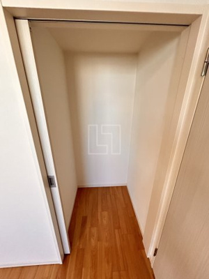 【収納】 | アーデンタワー福島ウエスト | アーデンタワー福島ウエスト　物入