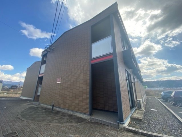 レオパレス沼の外観