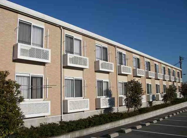 レオパレス和の外観