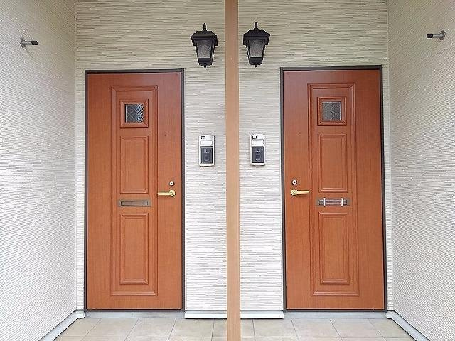 ニューサニー薬師Ｂのエントランス