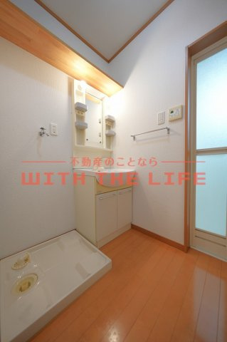 A･Y･J天神Ⅱの洗面所|スペースが確保できる洗面所です