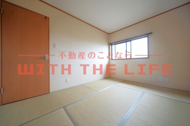 A･Y･J天神Ⅱの和室|柔らかい畳が心地よい和室