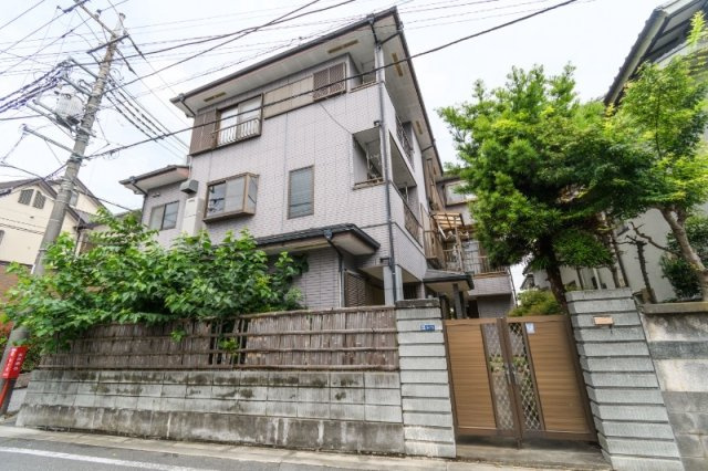 志木市本町4丁目アパートの外観