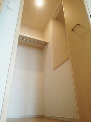 【収納】 | ウィンクルム七田　壱番館