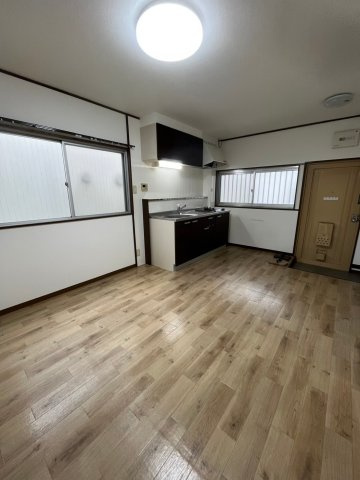 久野ハイツの居間・リビング