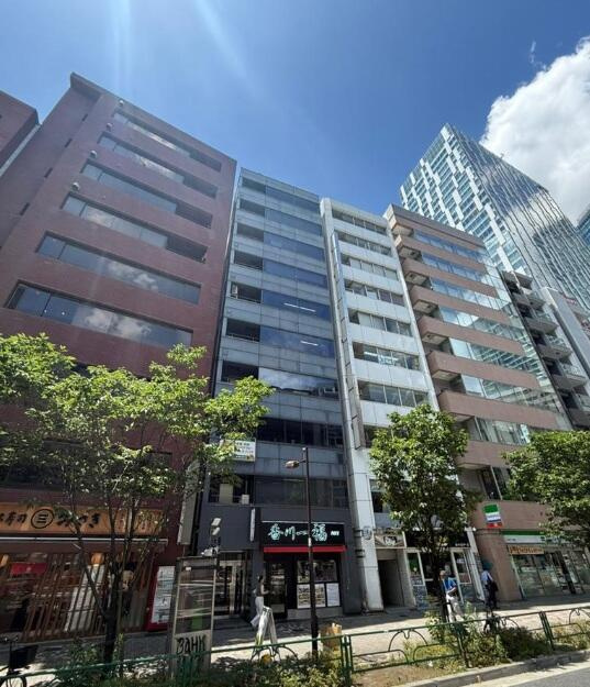 アクシーズ７号館ビル