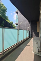 【バルコニー】